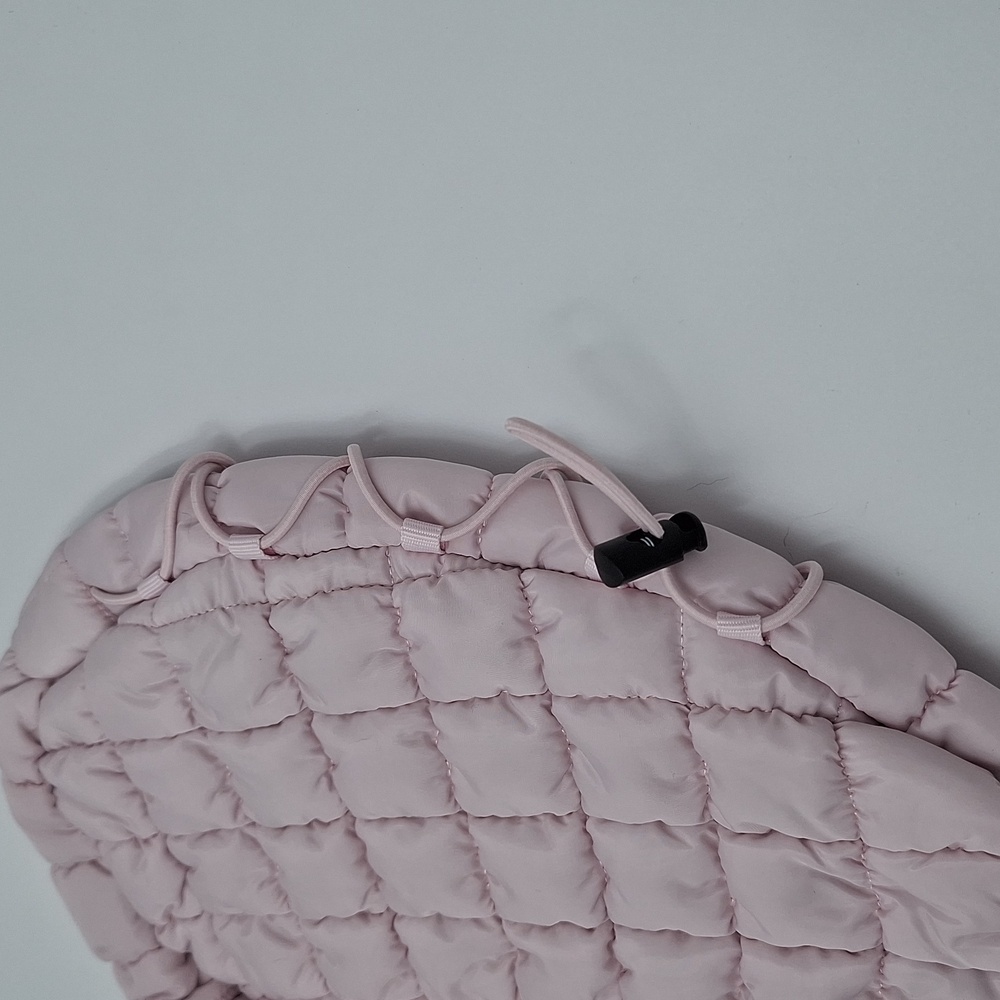 Quilted Pink Pickleball Racket Sling Bag Backpack - Picture 6 of 10